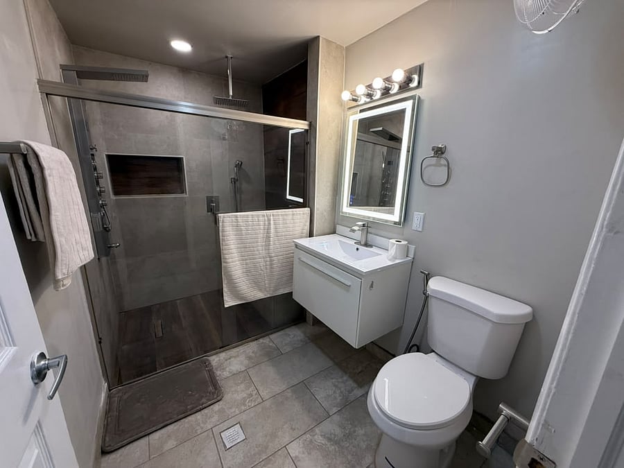 Furnished Finder property 1033926_1 photo 3