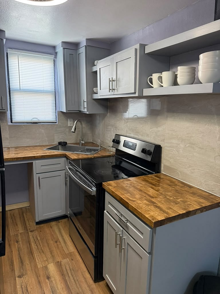 Furnished Finder property 1033926_1 photo 4