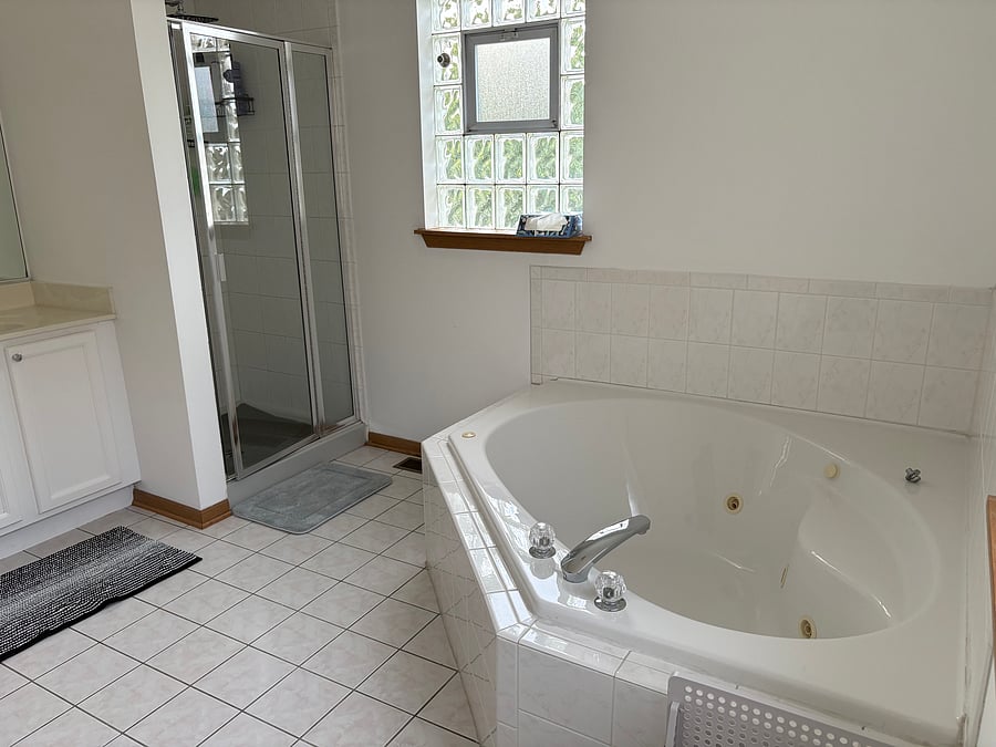 Furnished Finder property 1033946_1 photo 3