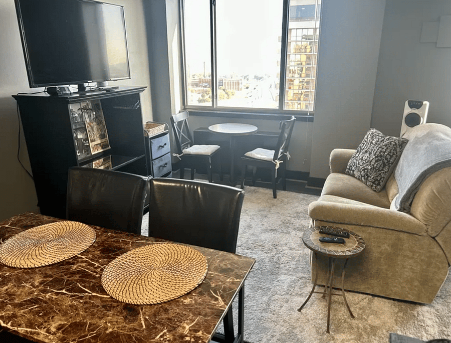 Furnished Finder property 1033955_1 photo 4