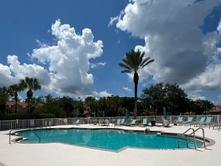 Furnished Finder property 1033957_1 photo 1