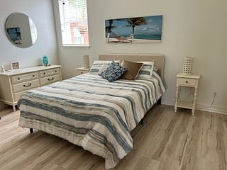 Furnished Finder property 1033957_1 photo 4