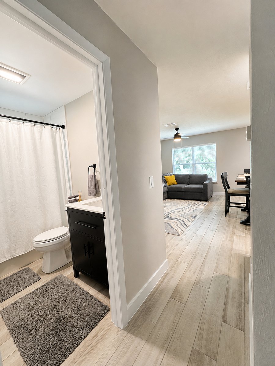Furnished Finder property 1033967_1 photo 17