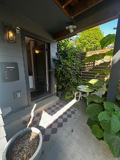 Furnished Finder property 1033984_1 photo 12