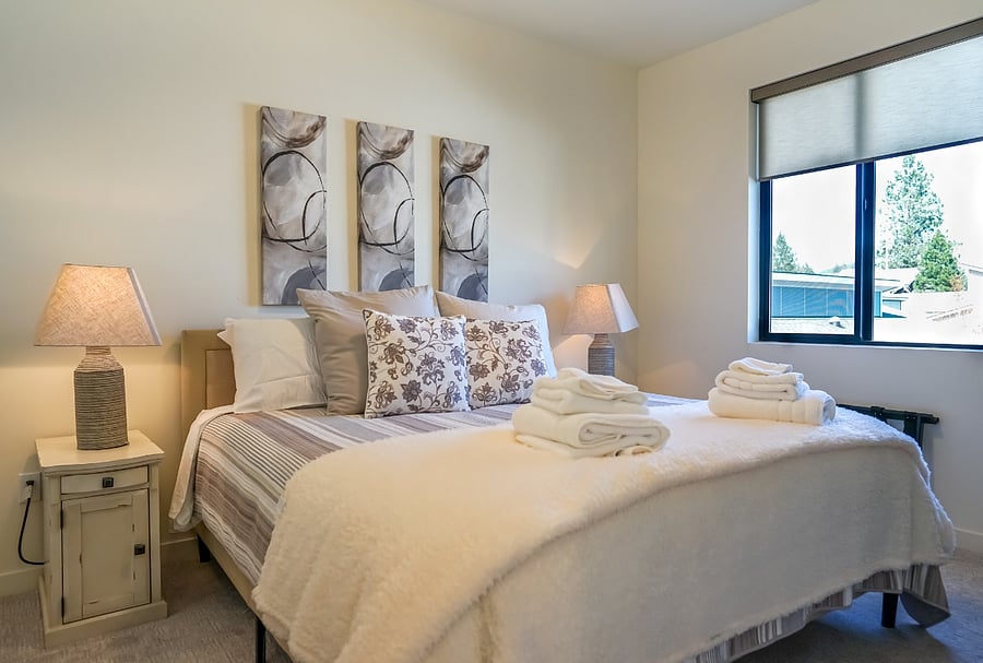 upstairs king bedroom