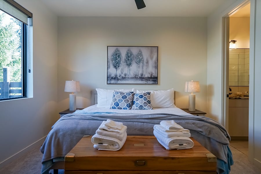 master bed - king