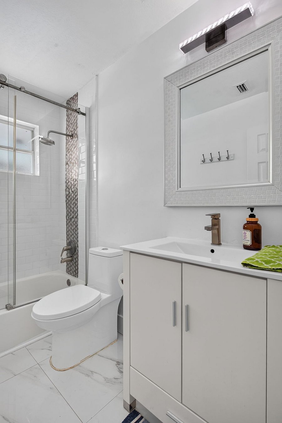 Furnished Finder property 1034001_1 photo 14