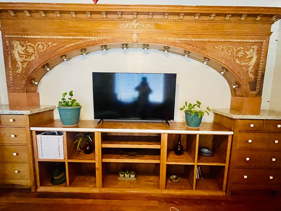 Smart TV where guest can access private entertainment apps.