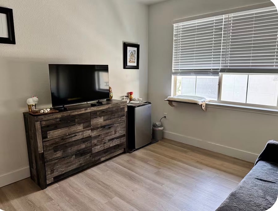 Furnished Finder property 1034009_1 photo 4