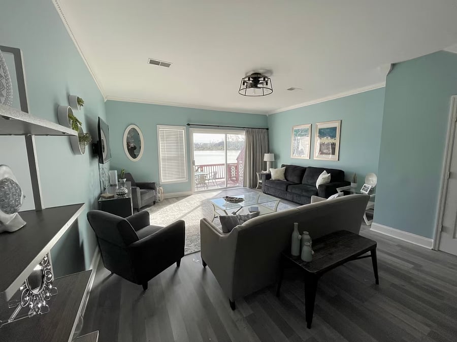 A great gathering place for all the guests.