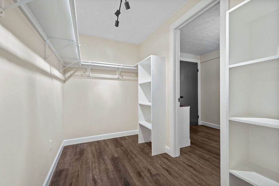 Furnished Finder property 1034023_1 photo 10