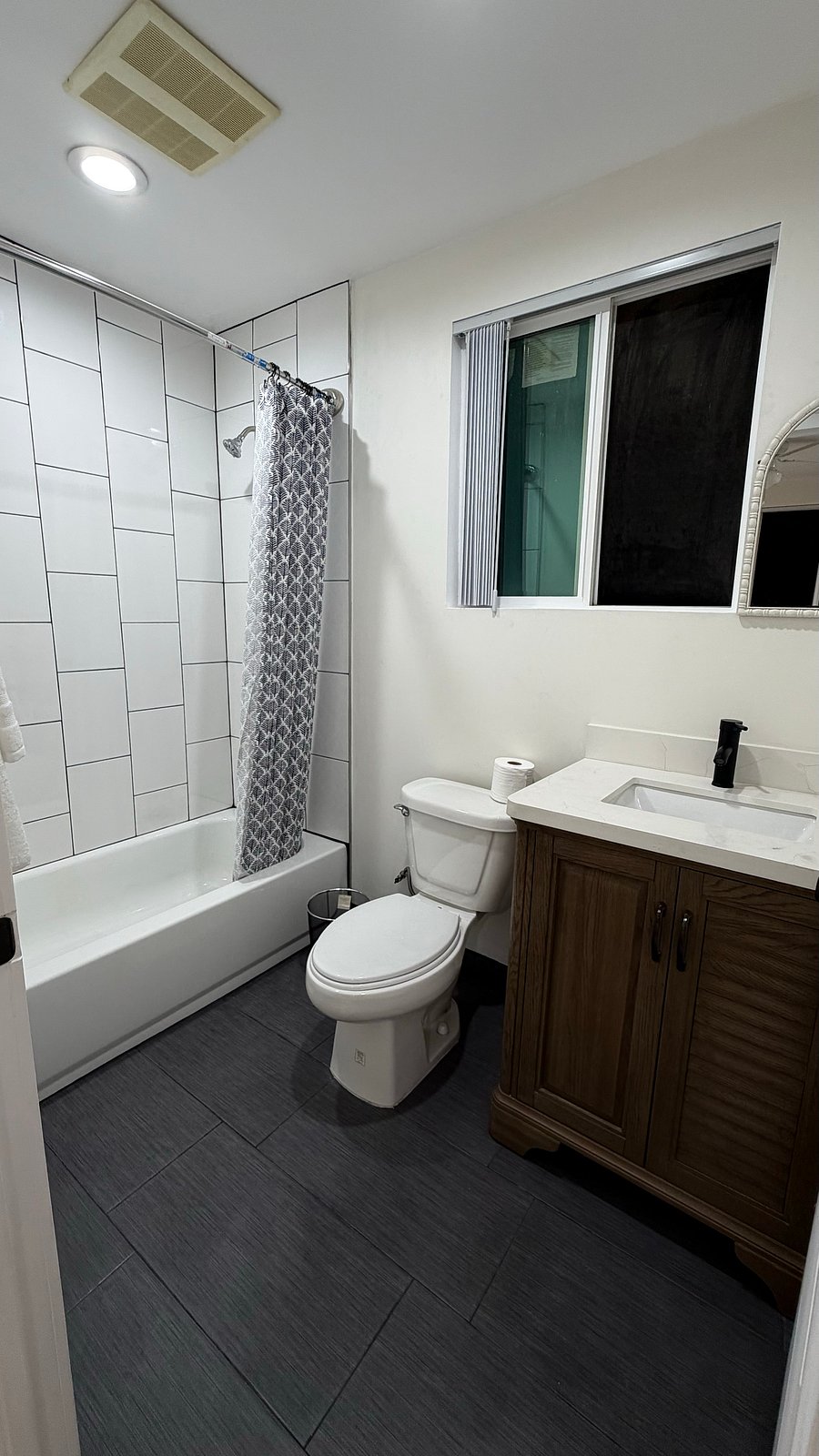 Furnished Finder property 1034024_1 photo 17