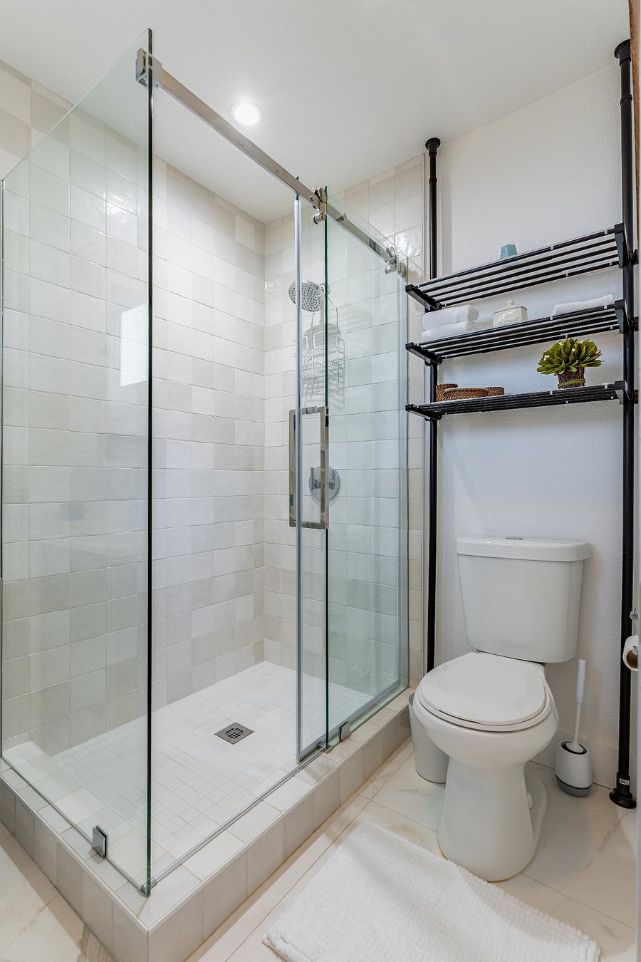 Furnished Finder property 1034030_1 photo 16