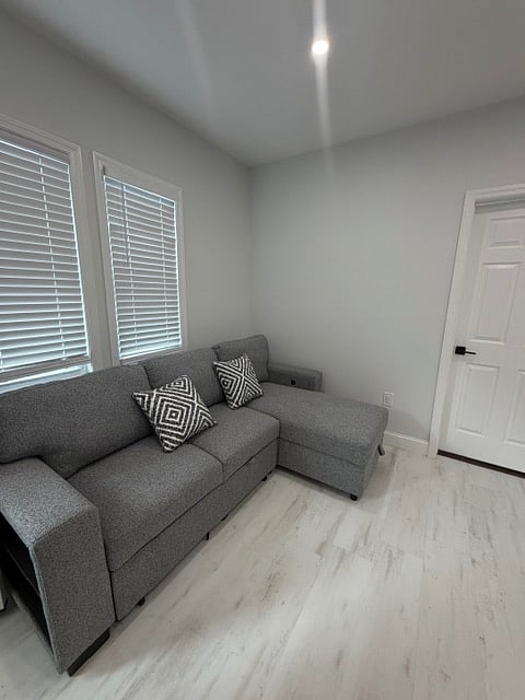 Furnished Finder property 1034037_1 photo 9