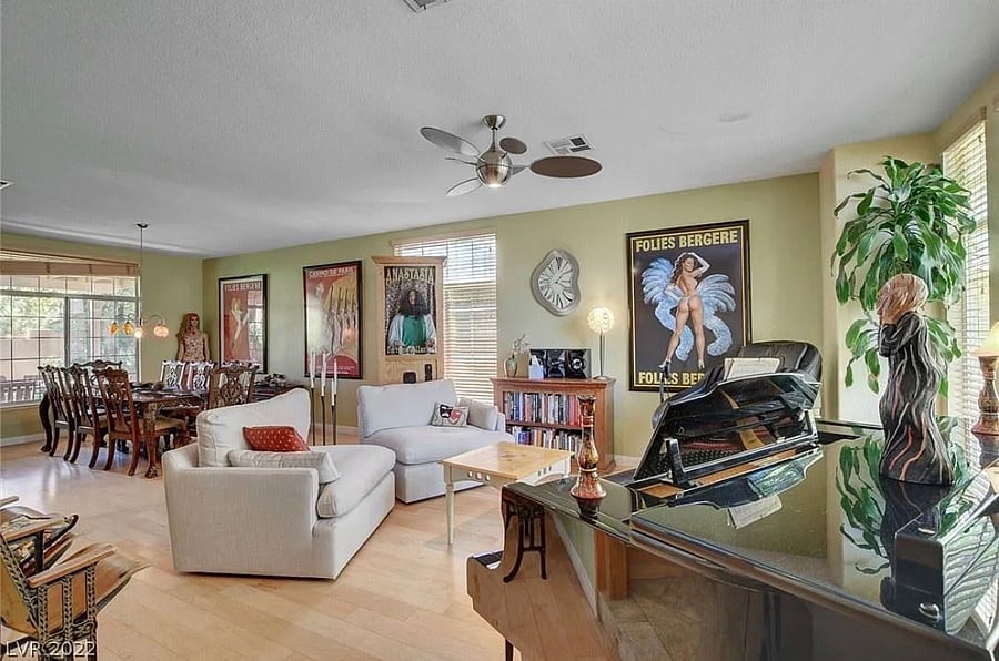 Furnished Finder property 1034039_1 photo 2