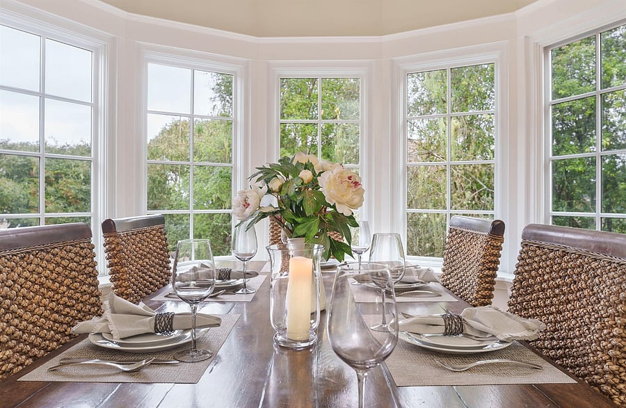 **Dining room - main level**