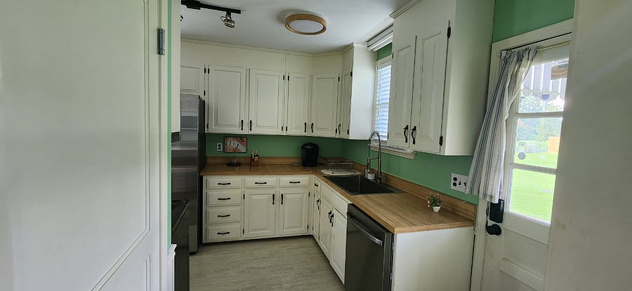 Furnished Finder property 1034049_1 photo 5