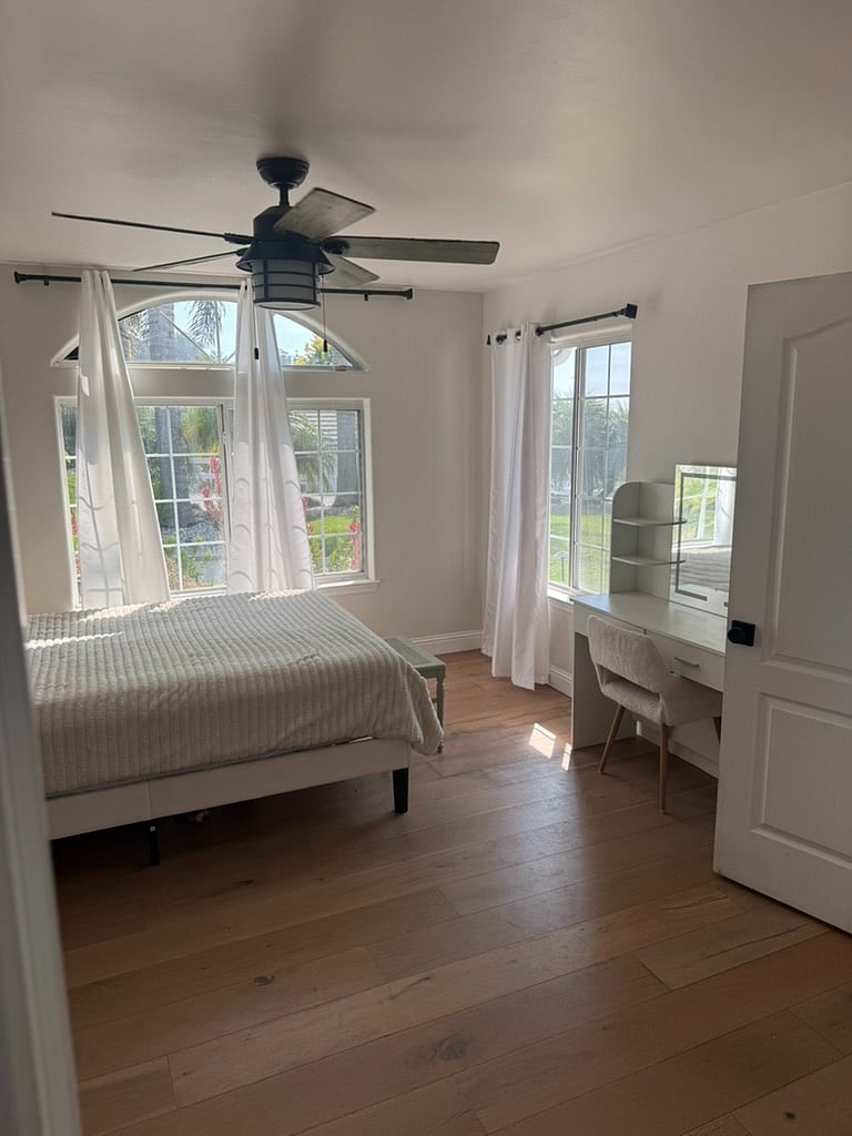 Furnished Finder property 1034067_1 photo 24