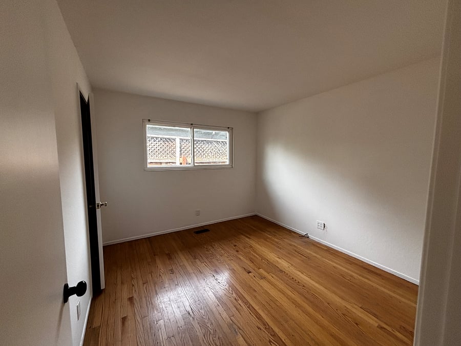 Furnished Finder property 1034077_1 photo 5