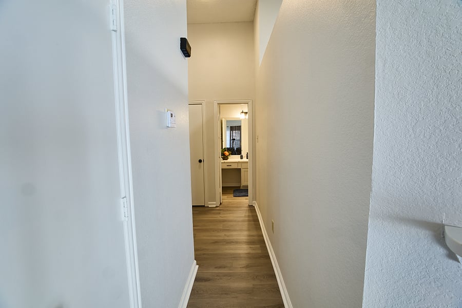 Furnished Finder property 1034093_1 photo 16