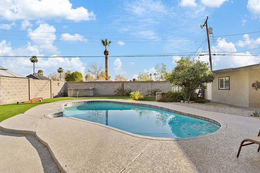 Furnished Finder property 1034109_1 photo 35