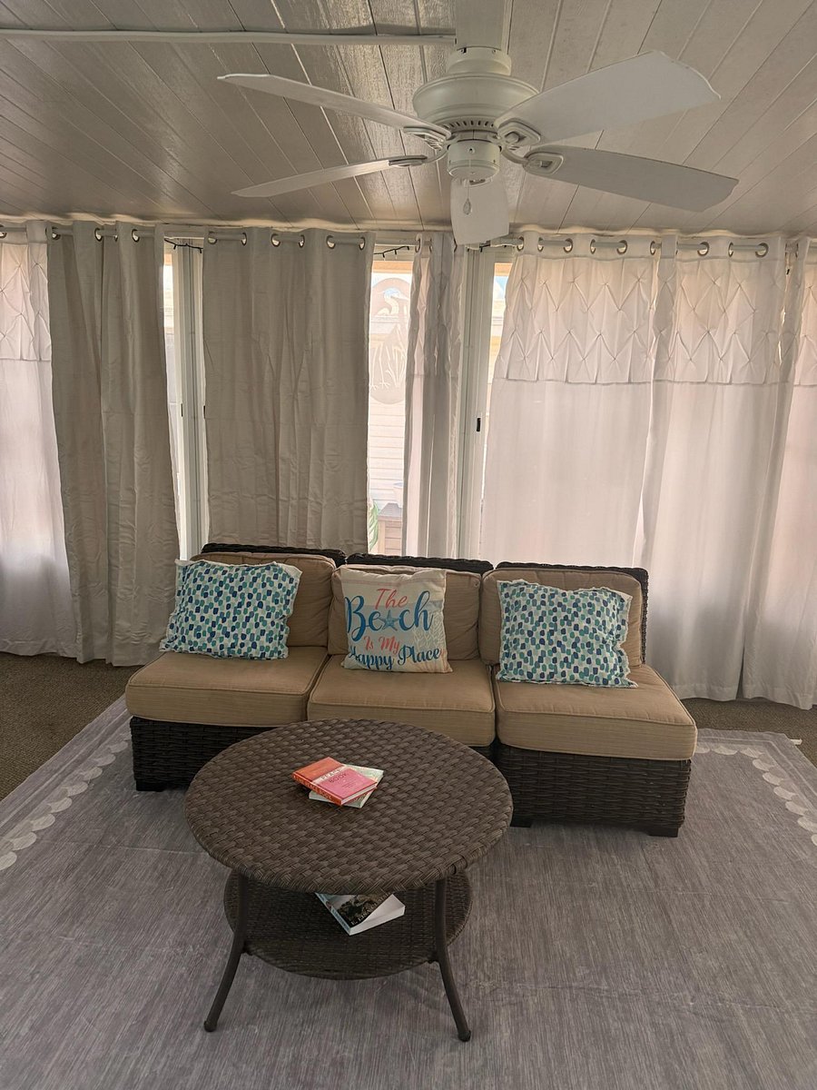 Furnished Finder property 1034117_1 photo 10