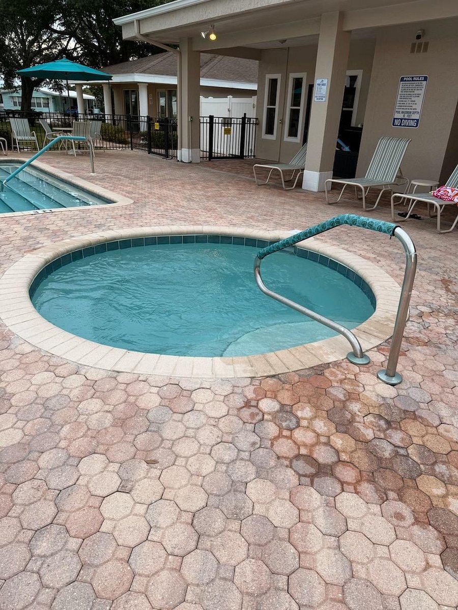 Furnished Finder property 1034117_1 photo 18