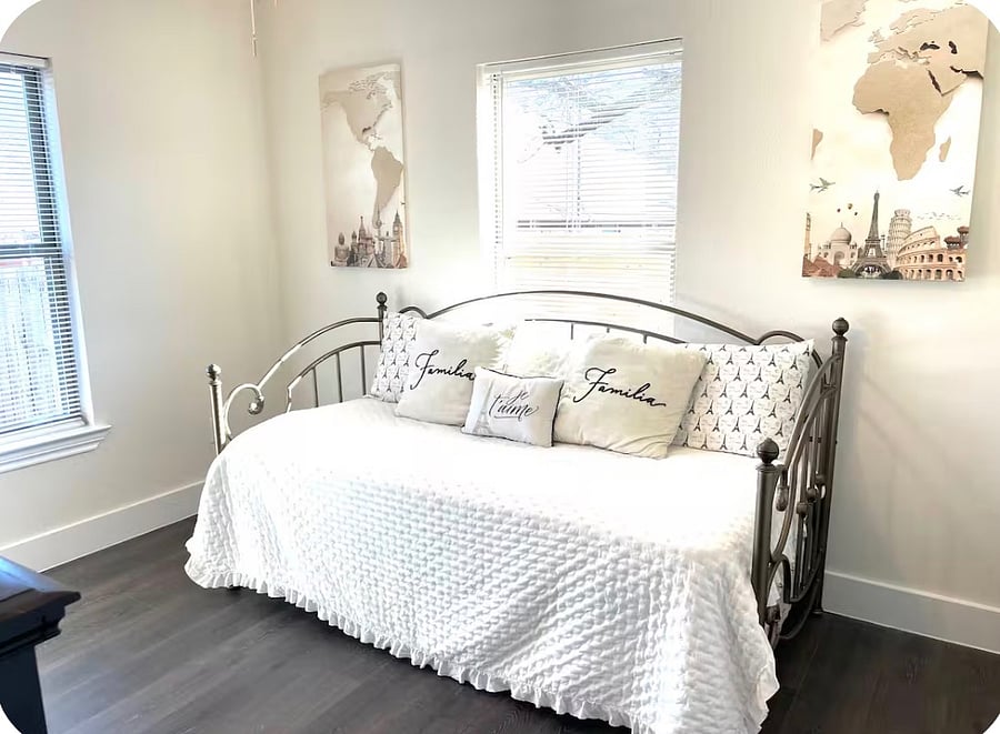 Furnished Finder property 1034123_1 photo 6