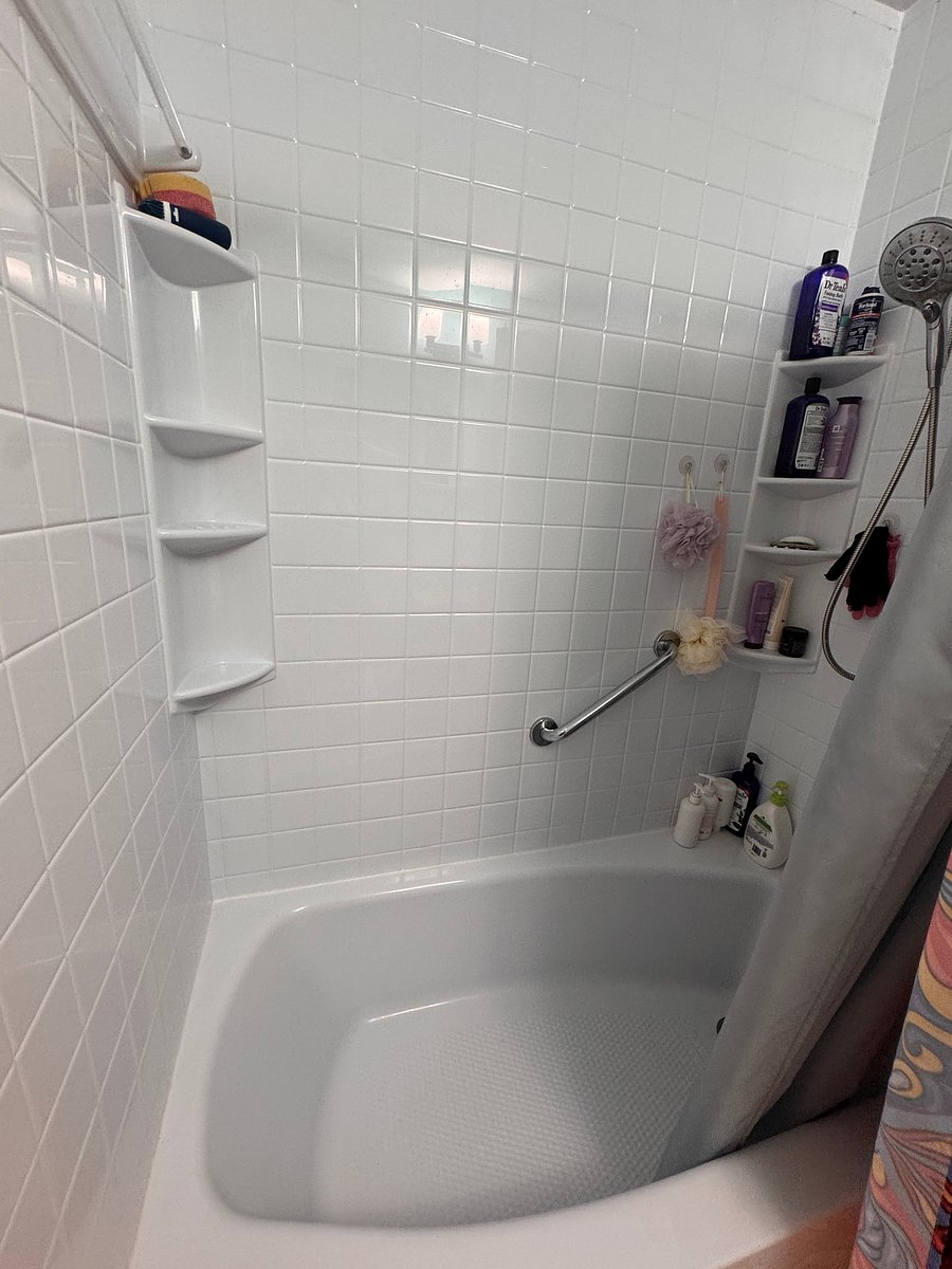 Furnished Finder property 1034125_1 photo 10