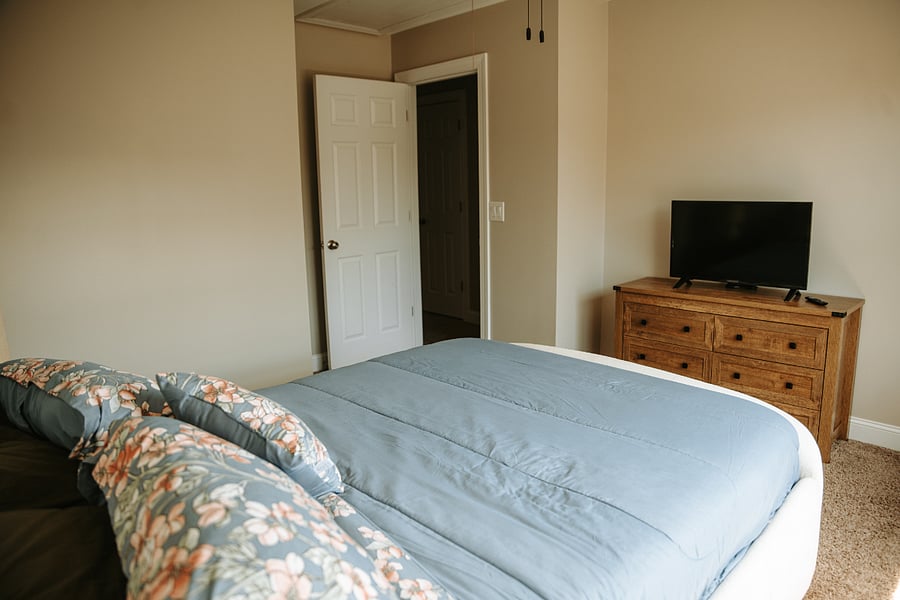 Upstairs Queen Bedroom. Large closet for storage.