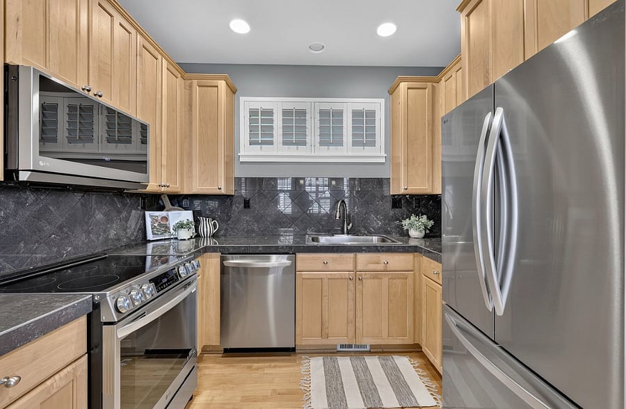 Furnished Finder property 1034127_1 photo 16