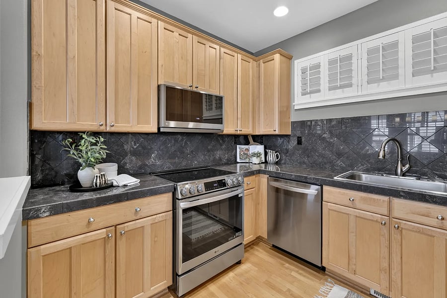 Furnished Finder property 1034127_1 photo 13