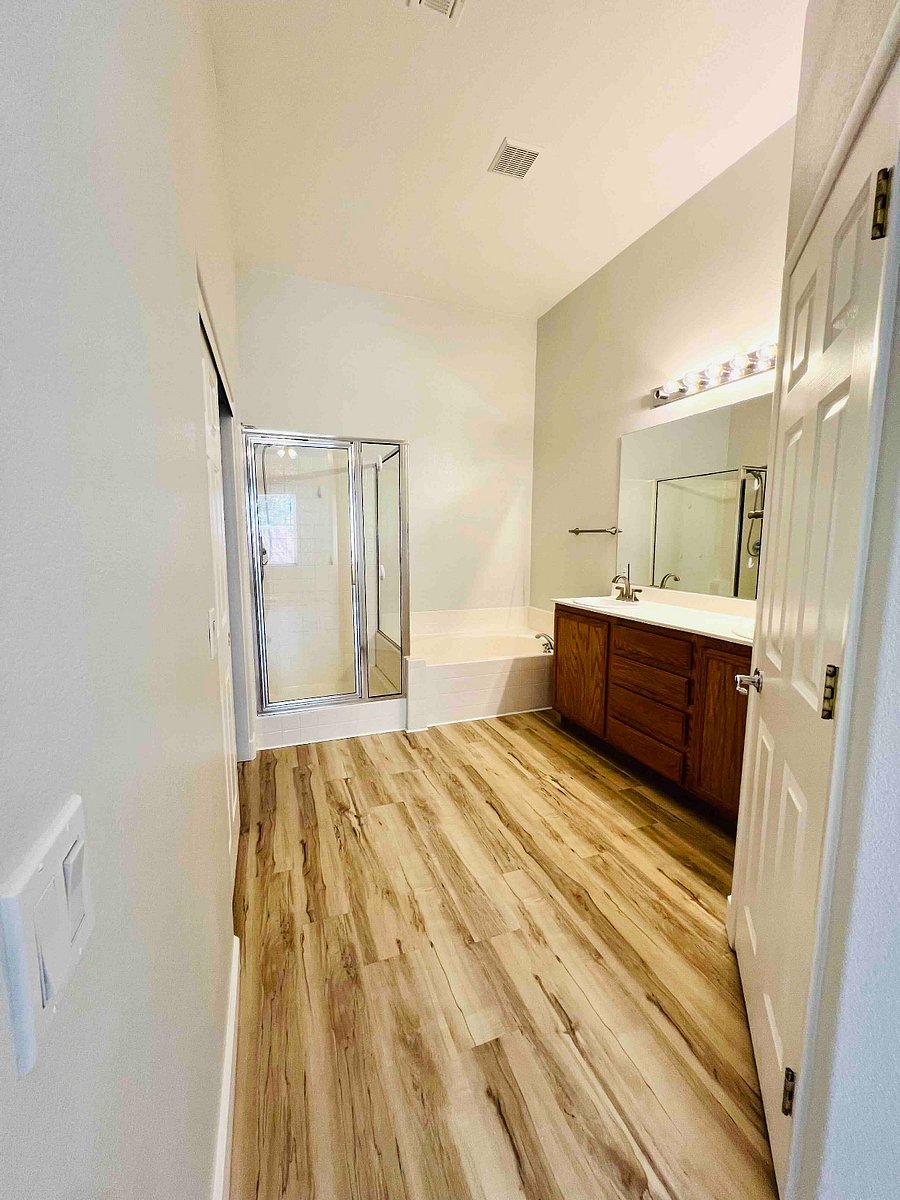Furnished Finder property 1034135_1 photo 9