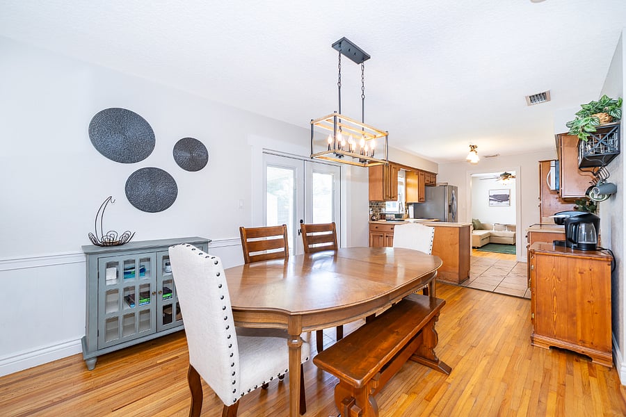 Another view of the dining room