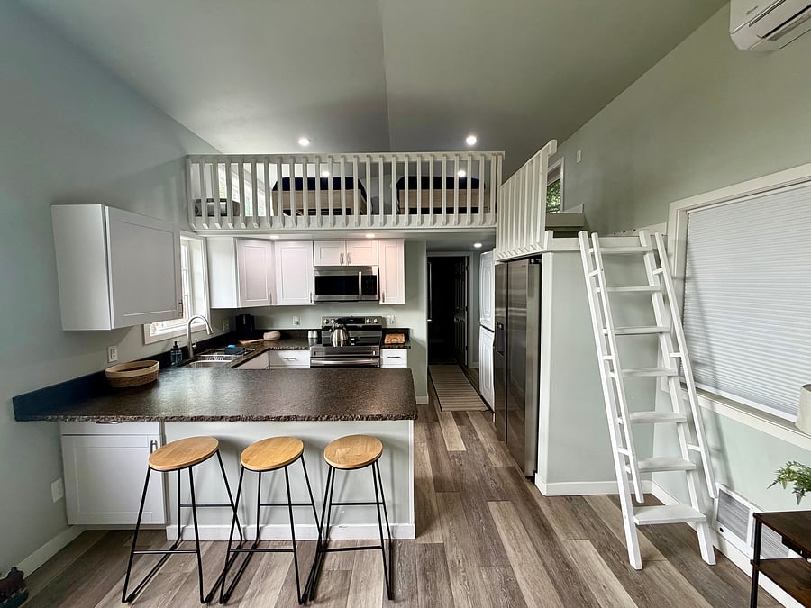 Furnished Finder property 1034200_1 photo 3