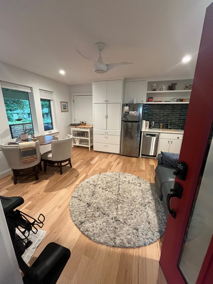 Furnished Finder property 1034237_1 photo 10