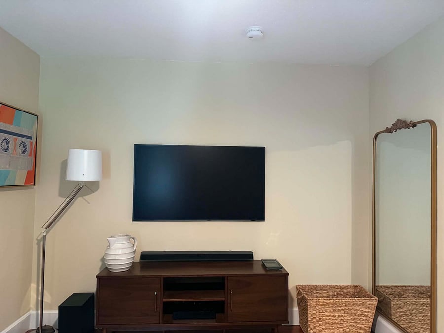 Livingroom - Smart TV/Entertainment