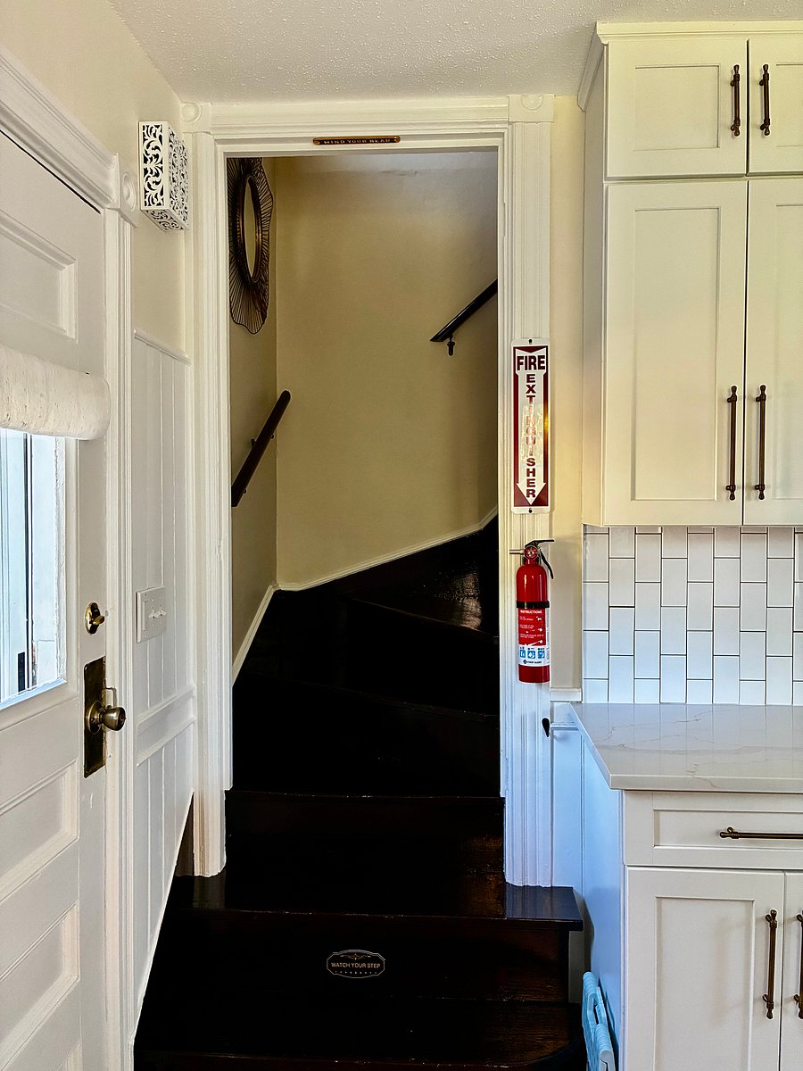 Furnished Finder property 1034242_1 photo 18