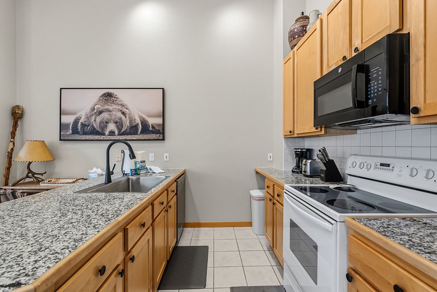 Furnished Finder property 1034244_1 photo 12