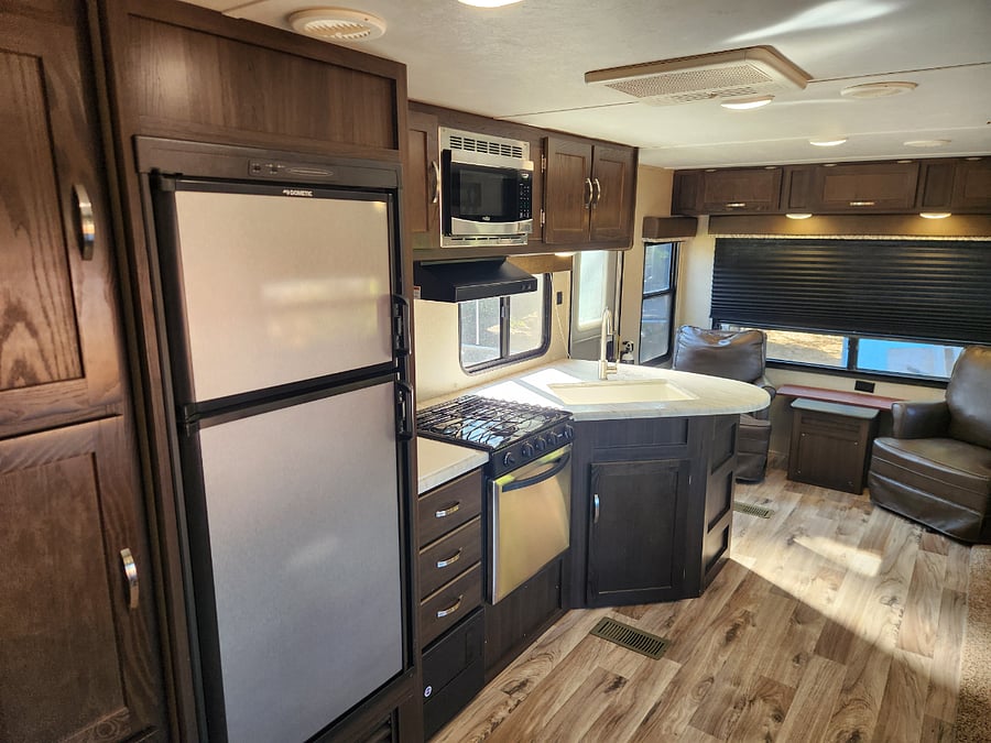 Furnished Finder property 1034256_1 photo 3