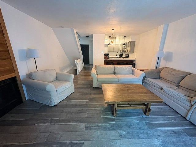 Furnished Finder property 1034258_1 photo 6