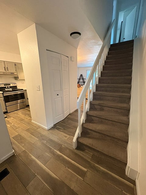 Furnished Finder property 1034258_1 photo 12