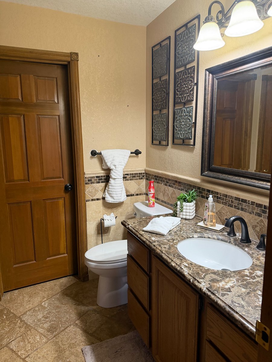 Furnished Finder property 1034269_1 photo 29