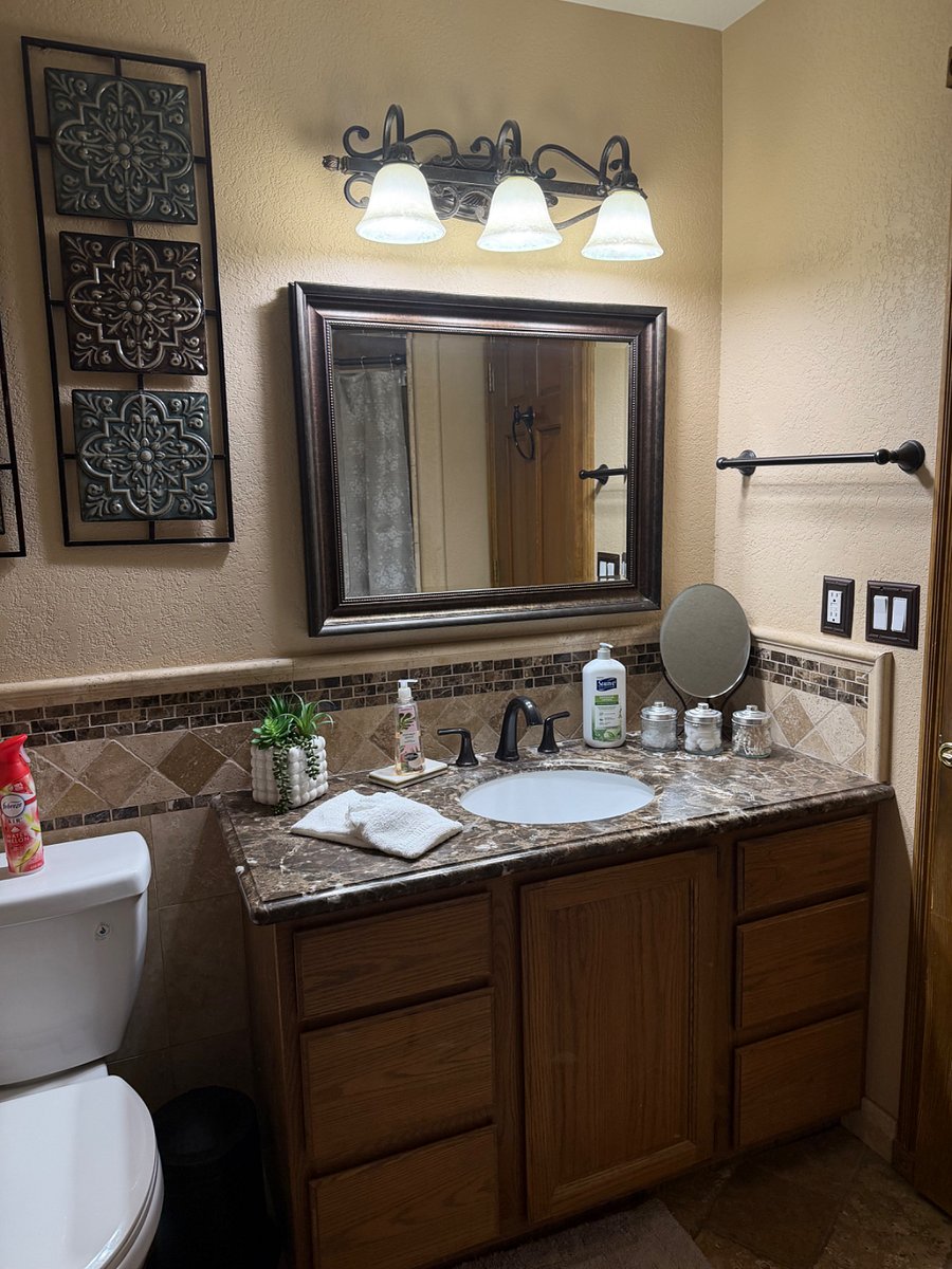 Furnished Finder property 1034269_1 photo 31