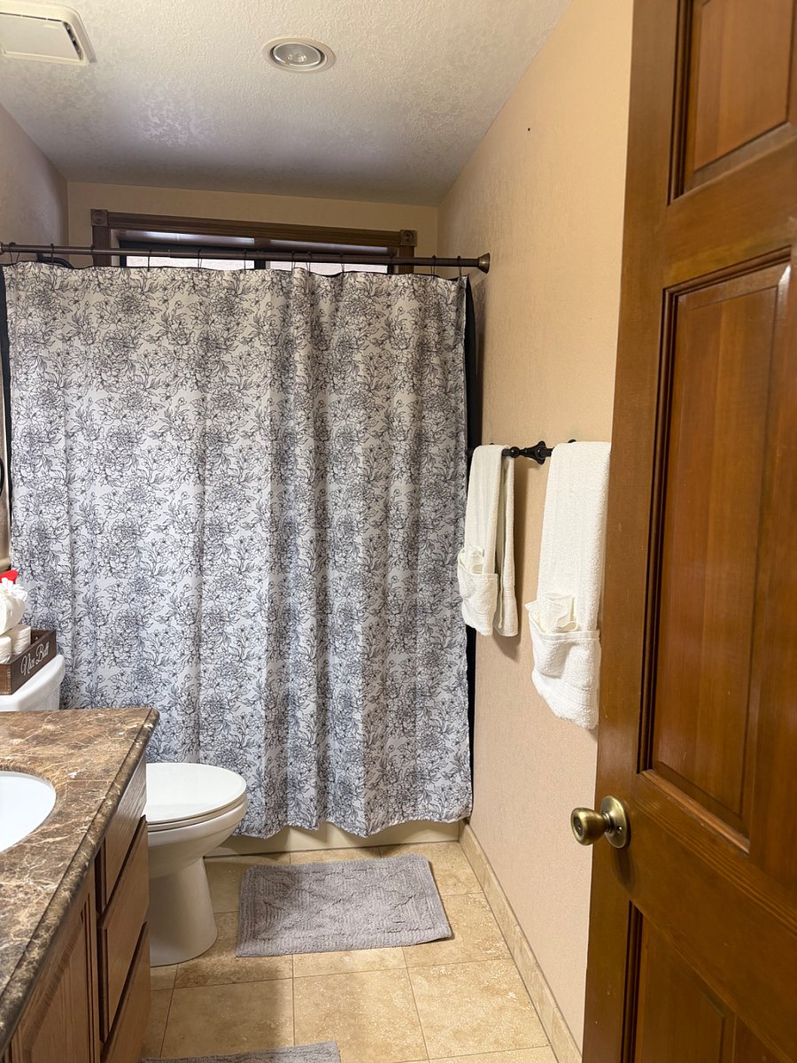 Furnished Finder property 1034269_1 photo 30