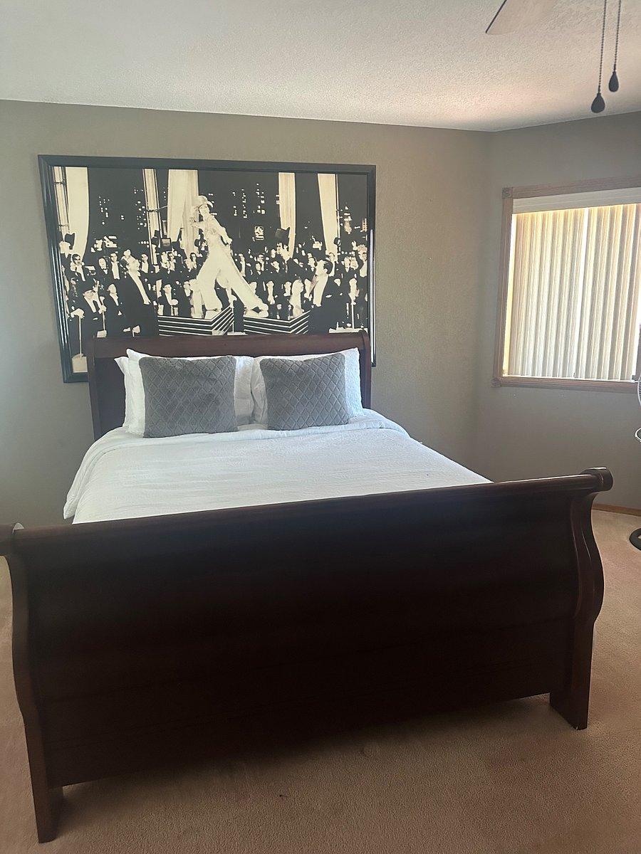 Furnished Finder property 1034269_1 photo 36