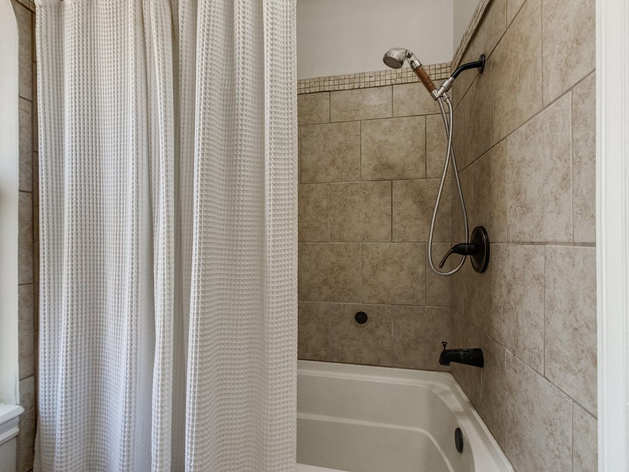 Furnished Finder property 1034270_1 photo 4