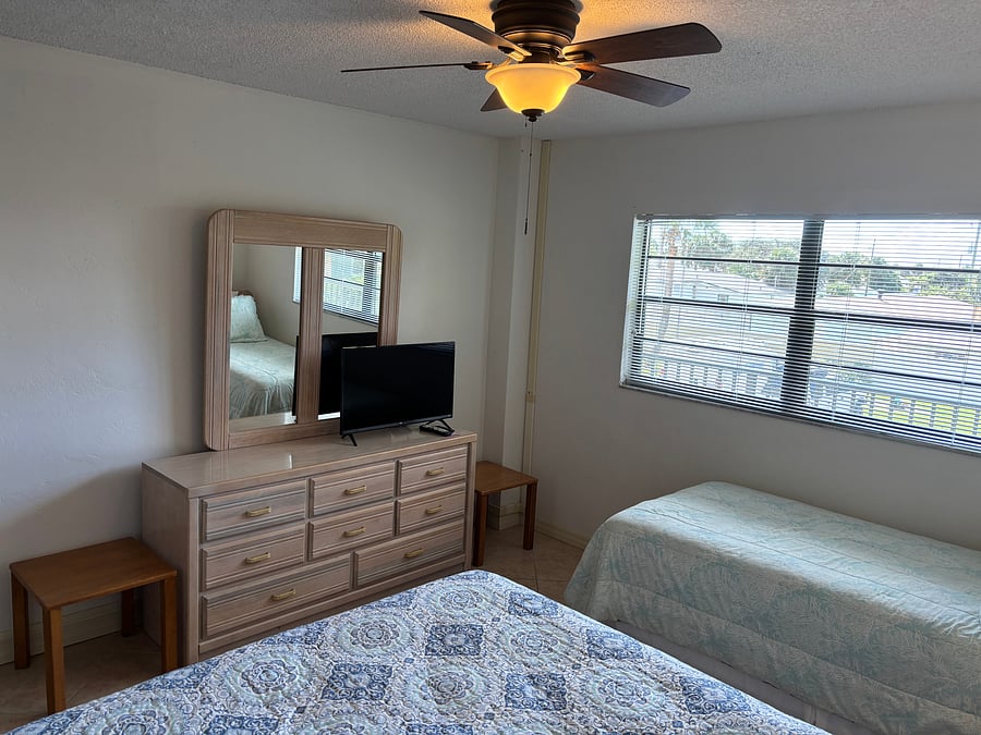 Furnished Finder property 1034271_1 photo 11