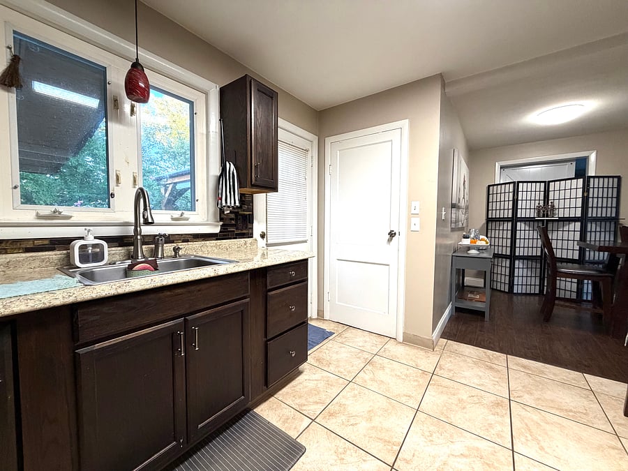 Furnished Finder property 1034277_1 photo 24
