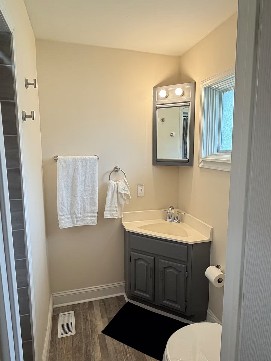 Furnished Finder property 1034279_1 photo 10